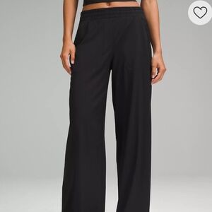 NWT Lululemon Swift Mid rise wide leg pant, 2